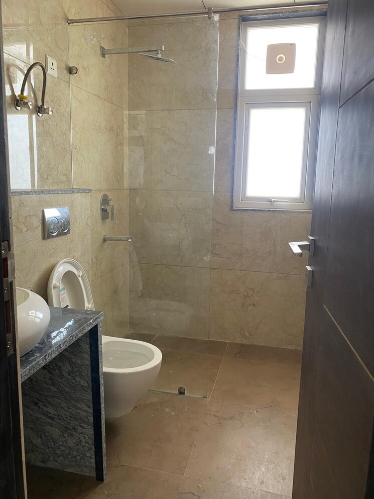 Bathroom, emerald-green 5 Bedroom 3500 Sq.Ft. Apartment In Sector 52 Gurgaon 9045508