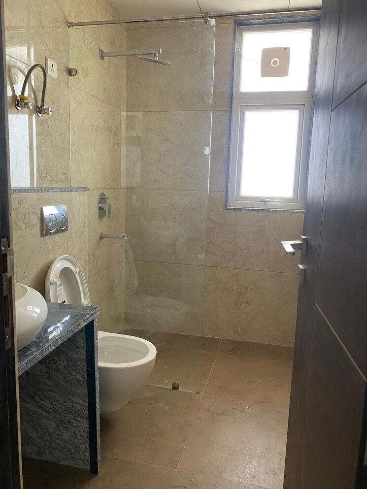 Bathroom, emerald-green 5 Bedroom 3500 Sq.Ft. Apartment In Sector 52 Gurgaon 9045508