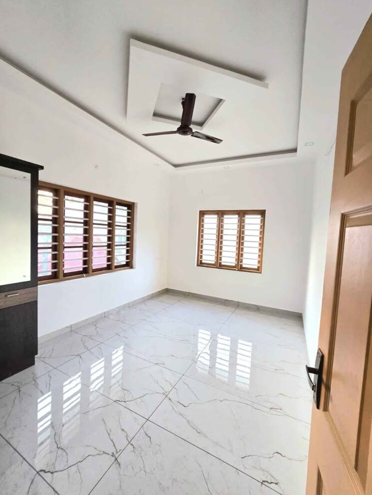 Room, gv residency 4 Bedroom 2000 Sq.Ft. Independent House In Gv Residency Coimbatore 9045468