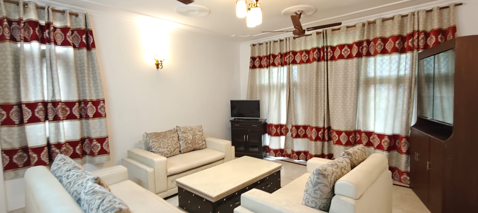 2 BHK Builder Floor For Rent in M Block Malviya Nagar 