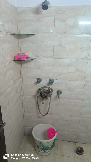 Bathroom in 1 BHK Builder Floor at Malviya Nagar – for Rent