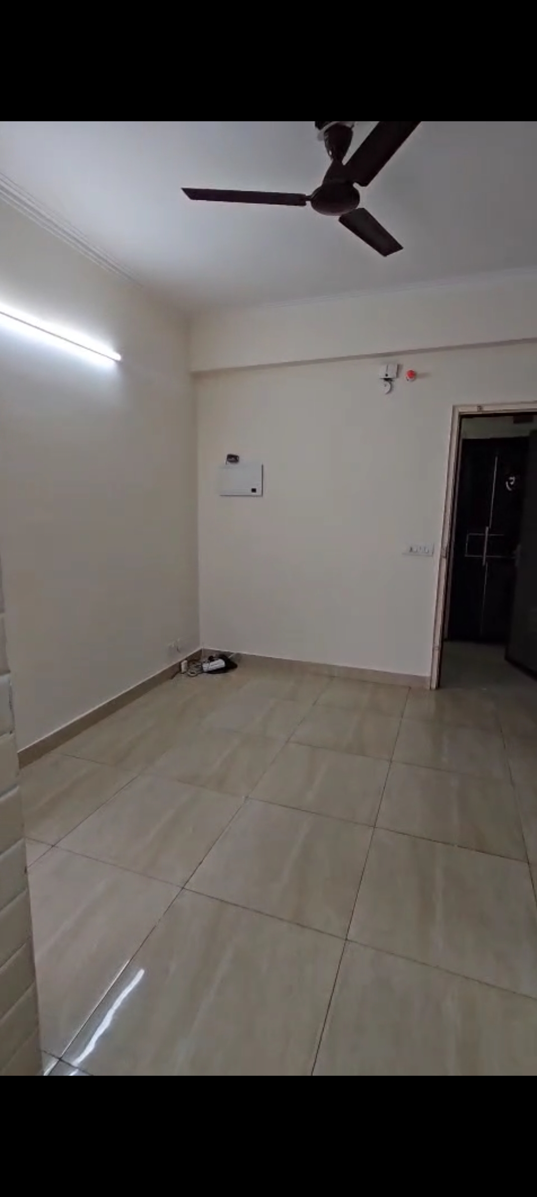 1 BHK Apartment For Rent in Gaur City 2 - 14th Avenue