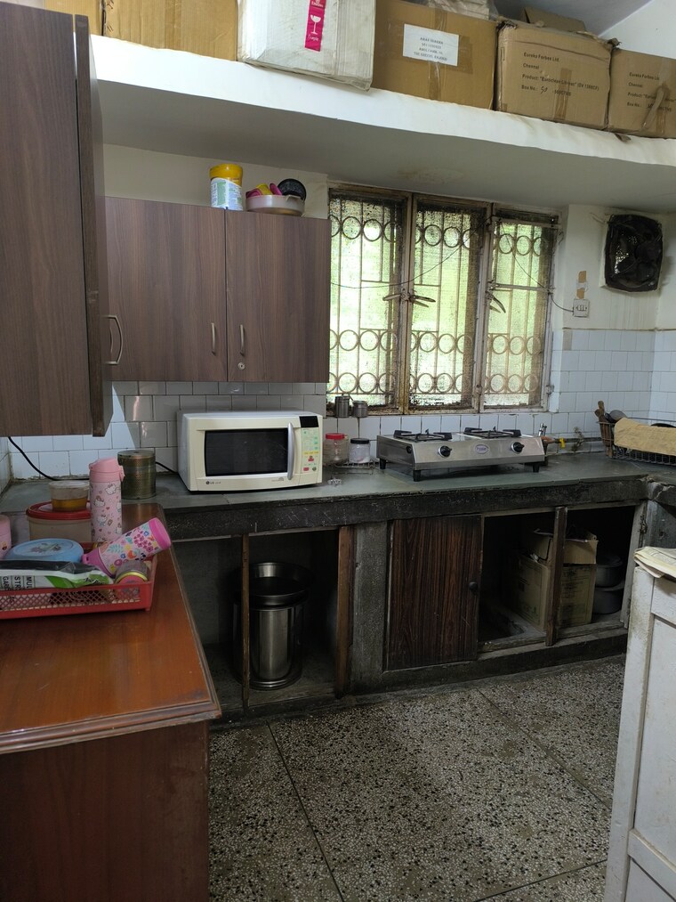 Kitchen, vasant kunj 3 Bedroom 1500 Sq.Ft. Apartment In Vasant Kunj Delhi 9045702