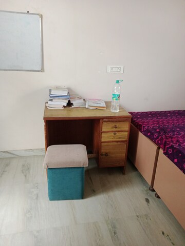 Kitchen in 1.5 BHK Builder Floor at Sector 18 – for Rent