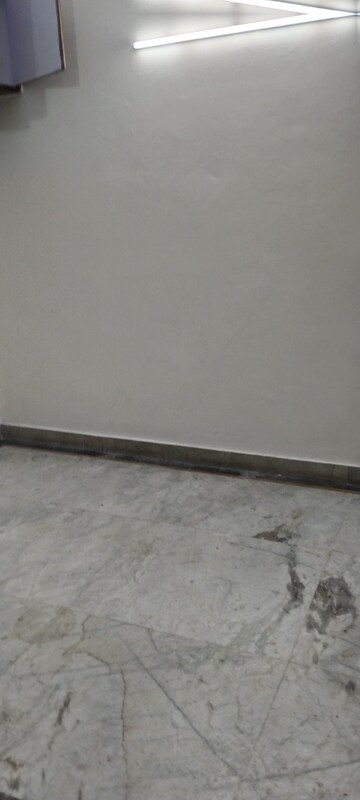 Furnished Amenities in 1 BHK Builder Floor at Malviya Nagar – for Rent