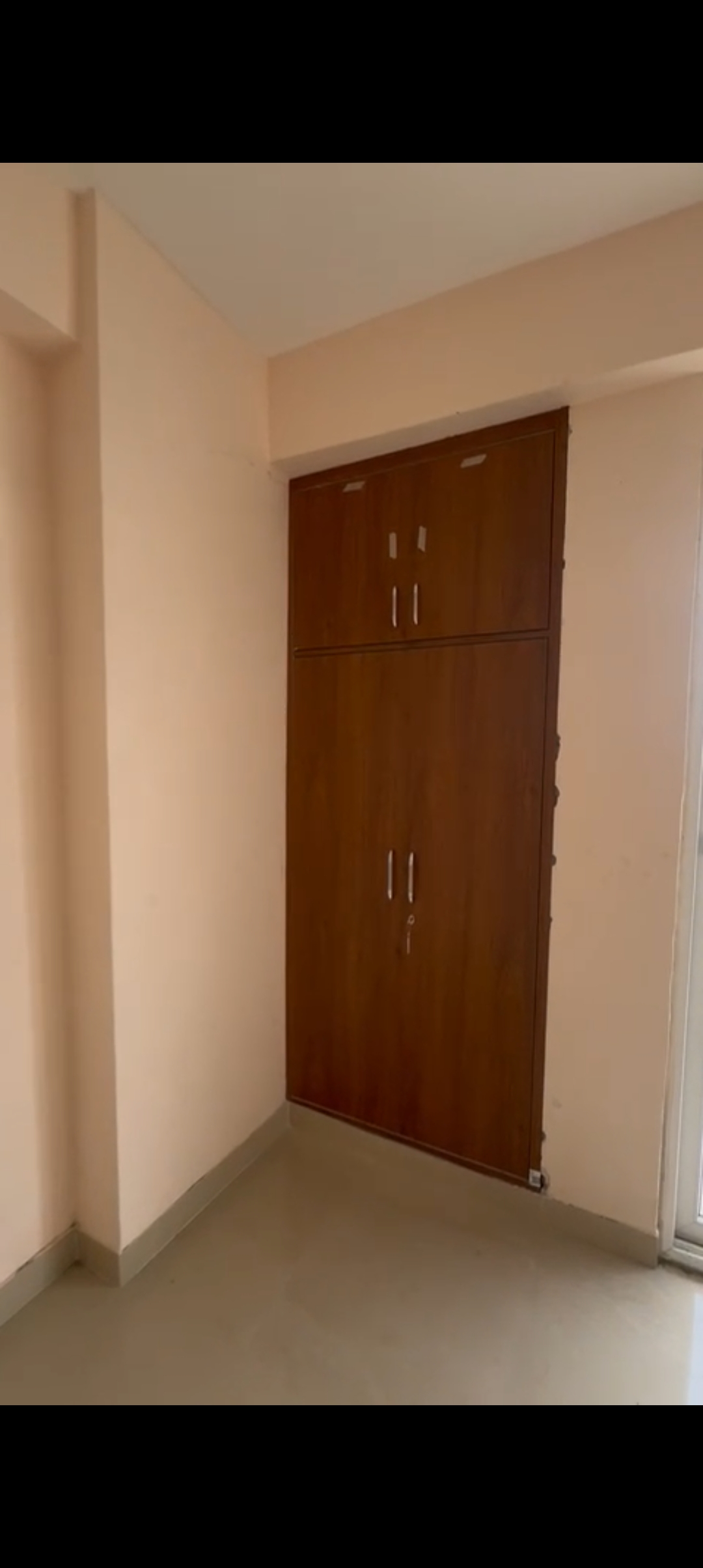 2 BHK 805 Sq.Ft. Apartment in Amrapali Dream Valley