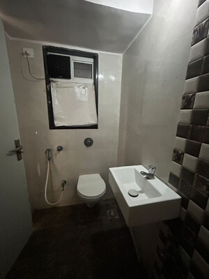 Bathroom in 2 BHK Apartment at Lokhandwala Octacrest, Kandivali East – for Sale