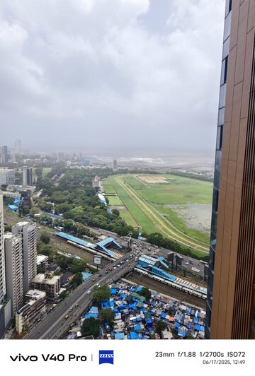 Balcony in 3 BHK Apartment at Piramal Mahalaxmi, Mahalaxmi – for Rent