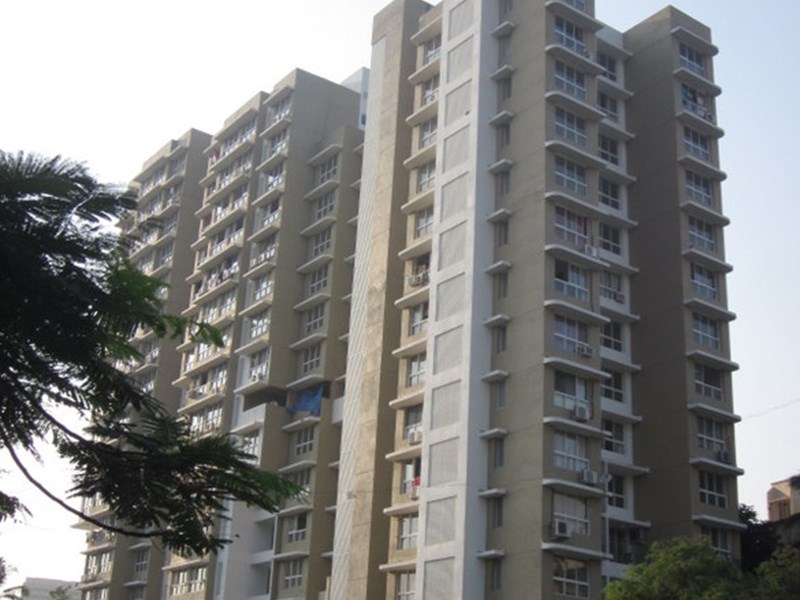 3 BHK + Pooja Room Apartment For Rent in The Wadhwa Madhupuri 
