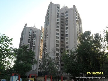 3 BHK Apartment For Rent in Ekta World Terraces, Kandivali West