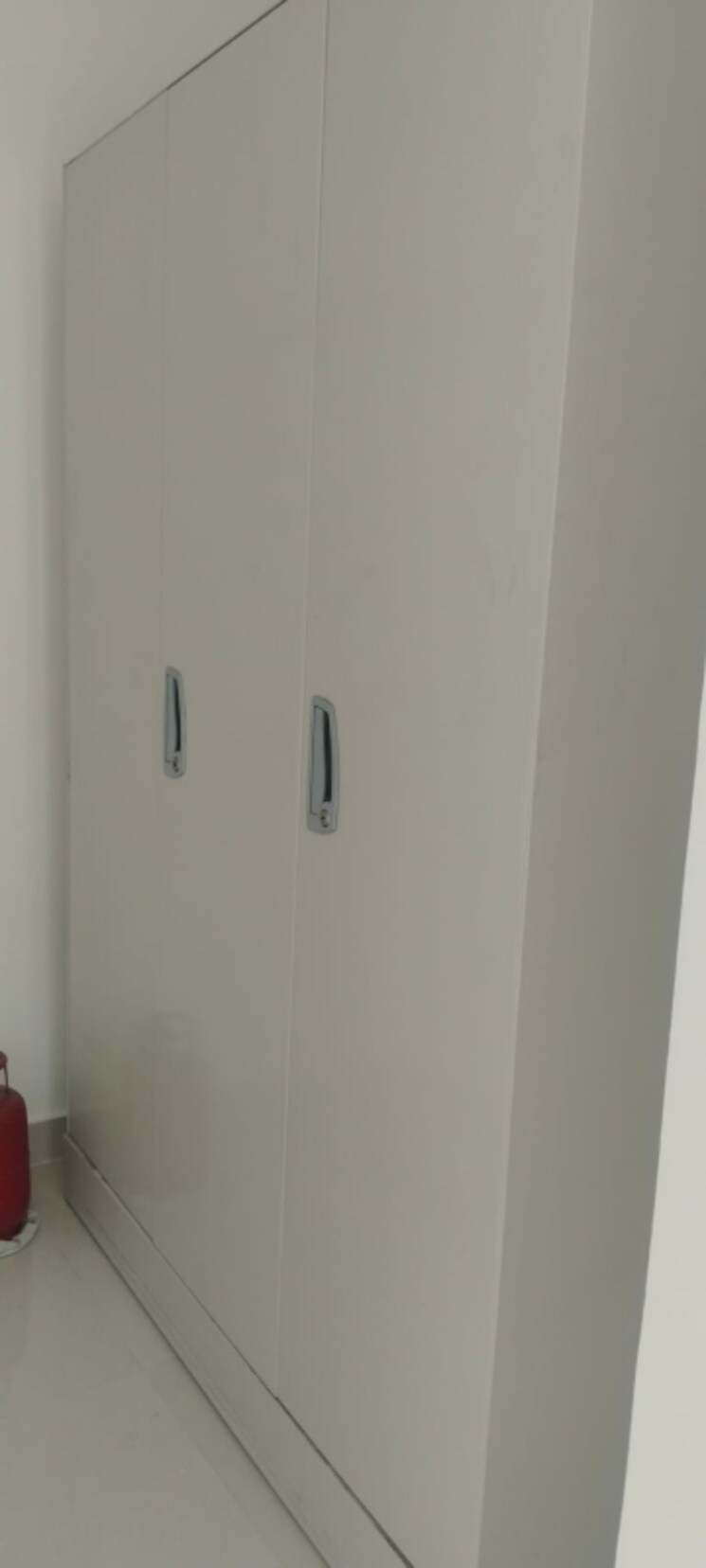 Room, puri-pranayam 3 Bedroom 1857 Sq.Ft. Apartment In Sector 82 Faridabad 9045901