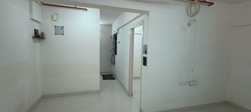 Room in 1 BHK Apartment at Vijay Orovia, Ghodbunder Road – for Rent