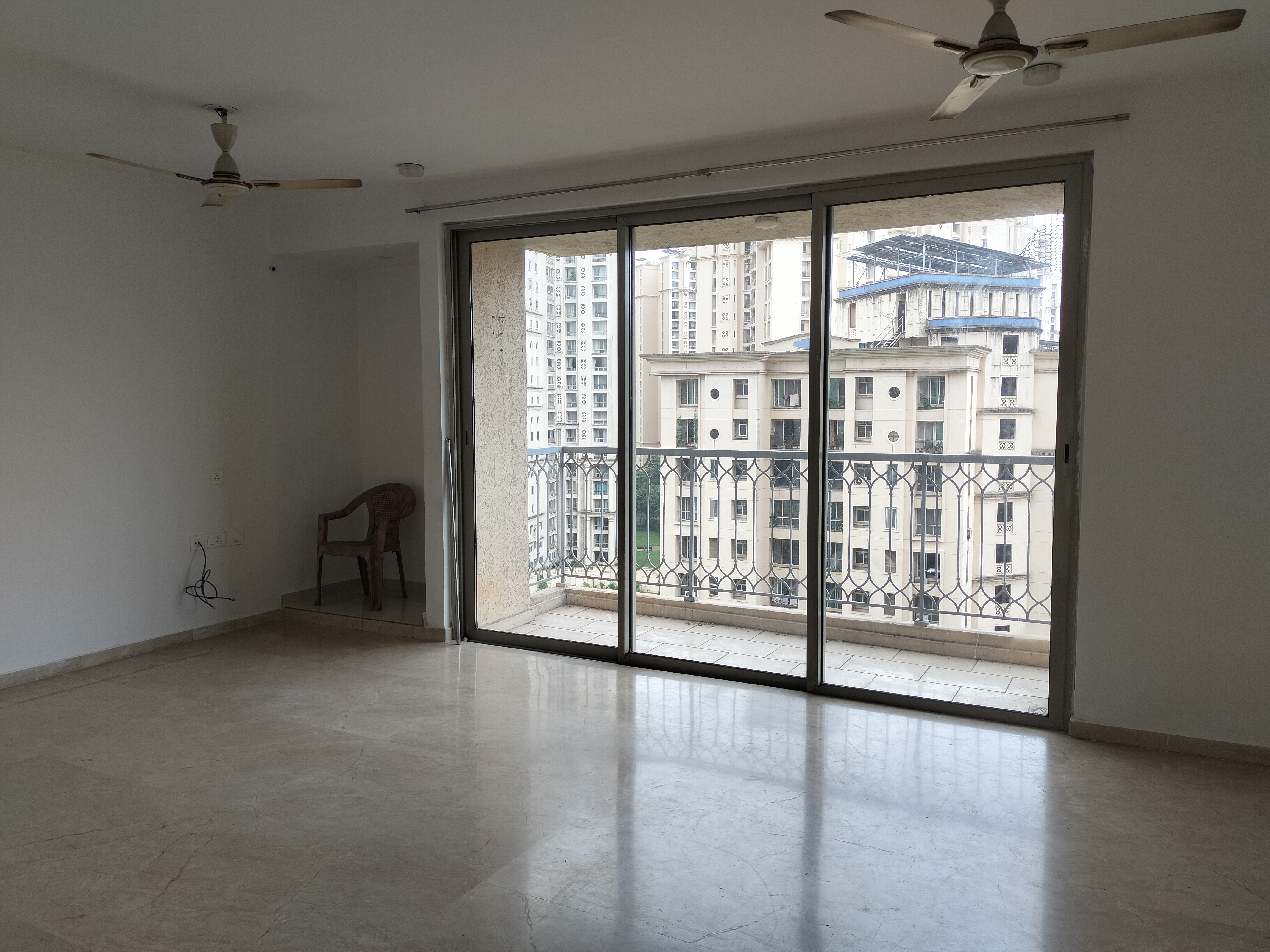 2.5 BHK + Pooja Room 1150 Sq.Ft. Apartment in Hiranandani Estate Flamingo
