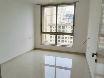 Room in 2.5 BHK Apartment at Hiranandani Estate Flamingo, Ghodbunder Road – for Rent