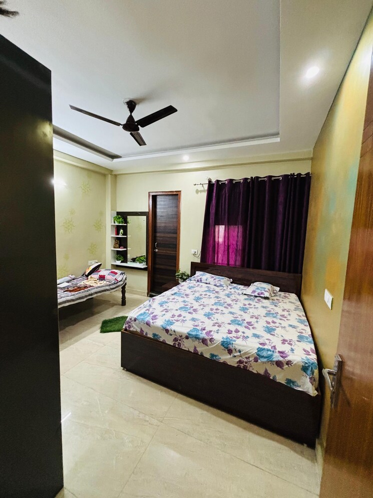 Bedroom, migsun-vilaasa 3 Bedroom 1375 Sq.Ft. Apartment In Eta Ii Greater Noida Greater Noida 9045961