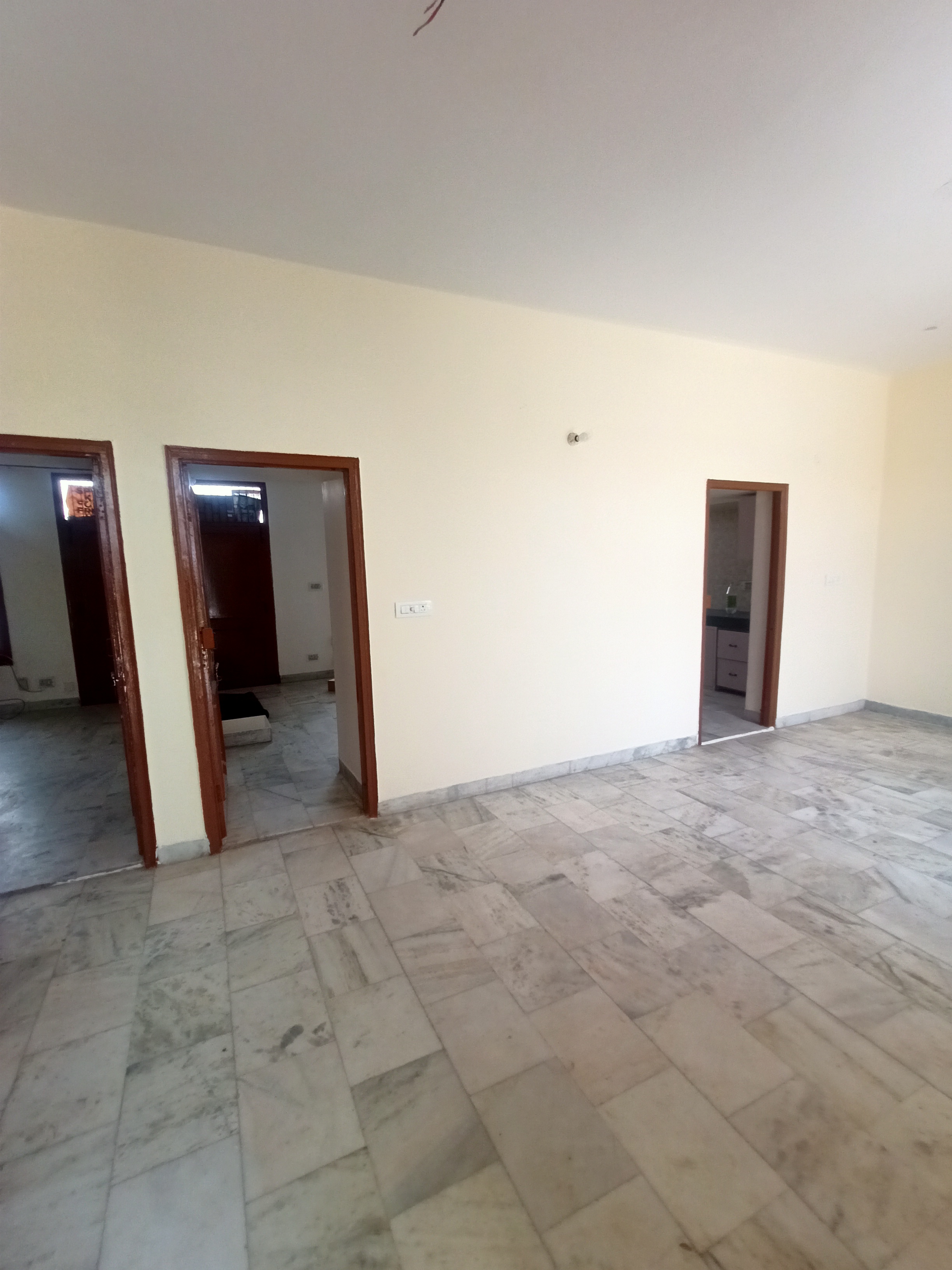 1 BHK Independent House For Rent in Sector 9 Panchkula