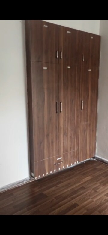 Furnished Amenities in 3 BHK Apartment at BPTP Park Elite Premium, Sector 84 – for Rent