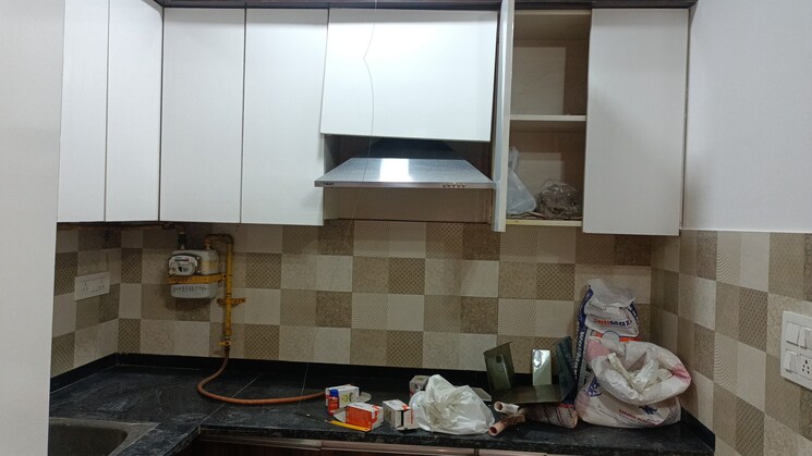 Kitchen, vaishali sector 2 2 Bedroom 800 Sq.Ft. Builder Floor In Vaishali Sector 2 Ghaziabad 9046211
