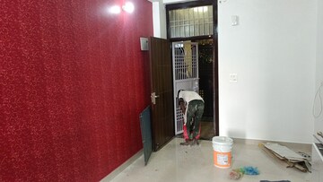 Living Room in 2 BHK Builder Floor at Vaishali Sector 2 – for Rent
