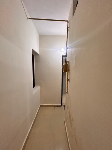 Furnished Amenities in 2 BHK Builder Floor at Juhu – for Rent
