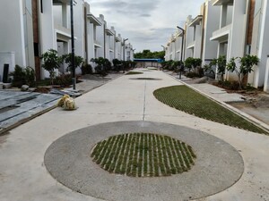 5 BHK Villa For Sale in Srigdhas Rising East, Pocharam