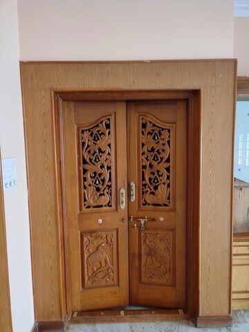Furnished Amenities in 3 BHK Builder Floor at Rmv 2nd Stage – for Rent