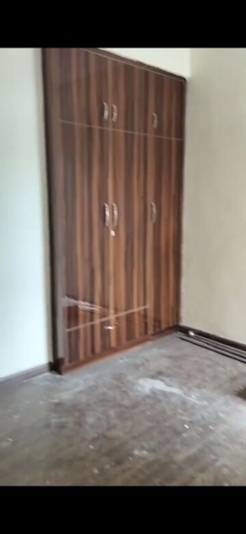 Room in 3 BHK Apartment at BPTP Park Elite Premium, Sector 84 – for Rent