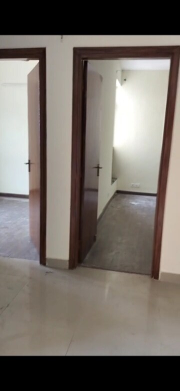 Room in 3 BHK Apartment at BPTP Park Elite Premium, Sector 84 – for Rent
