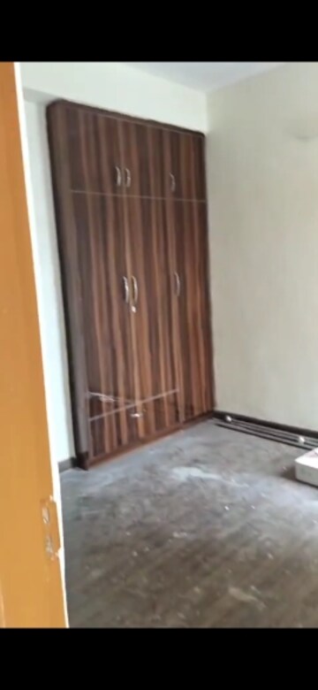 Room in 3 BHK Apartment at BPTP Park Elite Premium, Sector 84 – for Rent