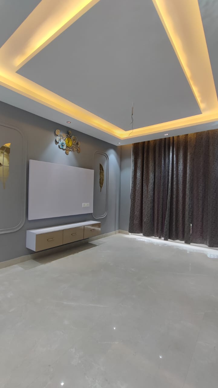 3 BHK + Pooja Room Builder Floor For Sale in Sainik Colony 
