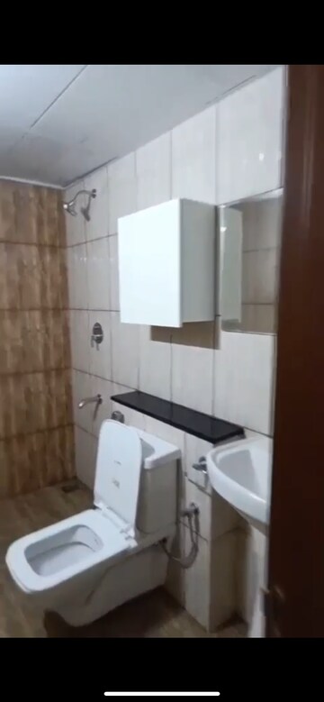 Kitchen in 3 BHK Apartment at Prestige Finsbury Park Hyde, Bagaluru – for Rent