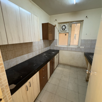 Kitchen in 4 BHK Apartment at Piedmont Taksila Heights, Sector 37c – for Rent