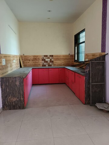 Kitchen in 6 BHK Independent House at Sector 46 – for Rent