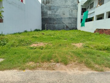  Plot For Sale in Gomti Nagar