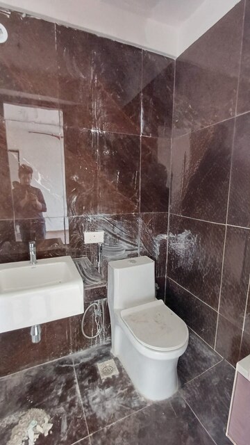 Bathroom in 1 BHK Apartment at Indiabulls One Indiabulls, Pokhran Road No Two – for Rent