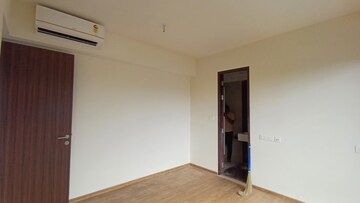 Master Bedroom in 2 BHK Apartment at Indiabulls One Indiabulls, Pokhran Road No Two – for Rent