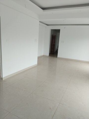 Room in 3 BHK Apartment at Gogol – for Sale