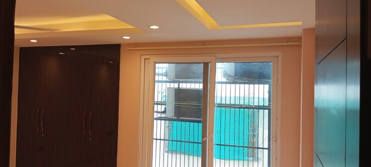 Room, greater kailash ii 4 Bedroom 2700 Sq.Ft. Apartment In Greater Kailash ii Delhi 9046537