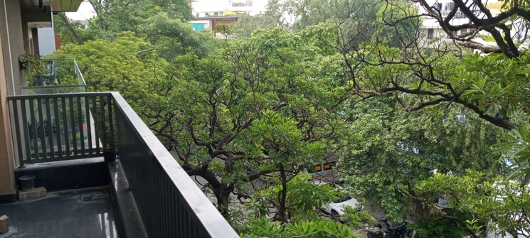 Garden, greater kailash ii 4 Bedroom 2700 Sq.Ft. Apartment In Greater Kailash ii Delhi 9046537