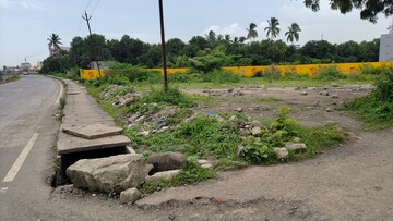 Plot Area in  Land at Palsana – for Rent