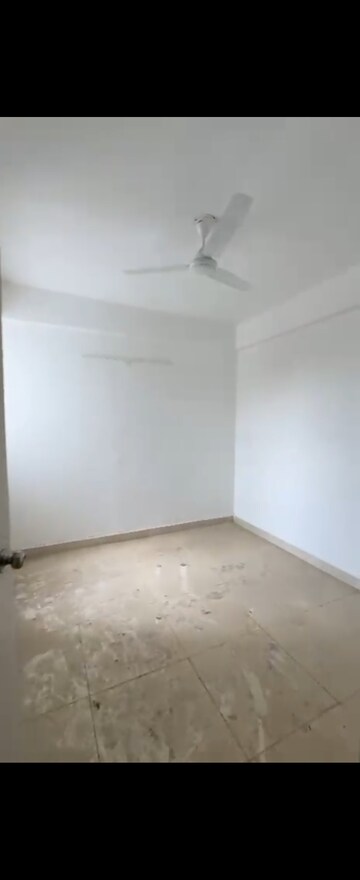 Room in 3 BHK Apartment at Sarvome Shree Homes, Sector 45 – for Rent