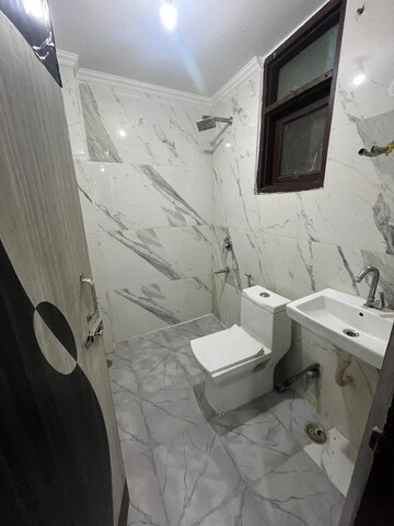 Bathroom in 2 BHK Builder Floor at Saket – for Rent