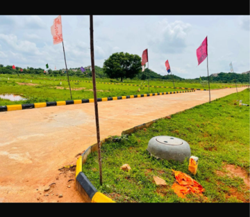  Plot – Garden View at Siri Mahagiri Golden City New, Yacharam - for Sale