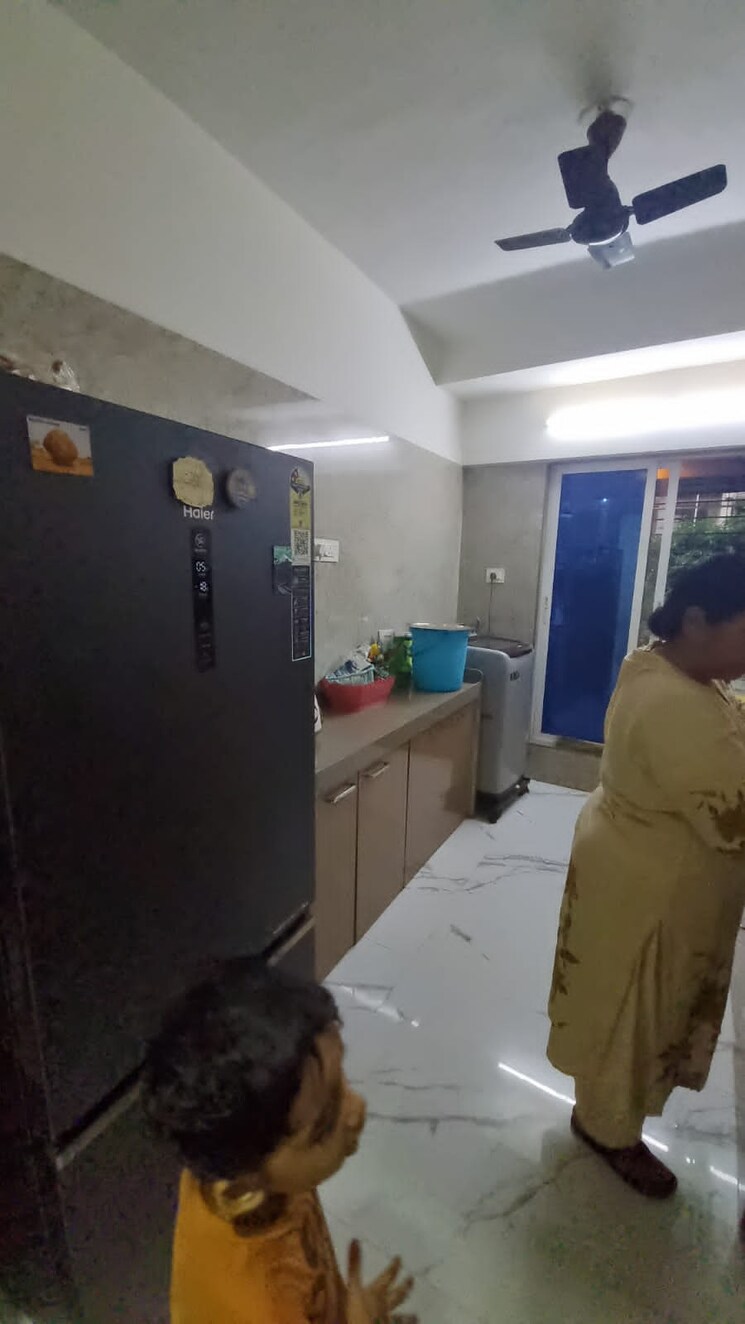 Team Area, rishabraj-sujai 2 Bedroom 731 Sq.Ft. Apartment In Malad East Mumbai 9046654