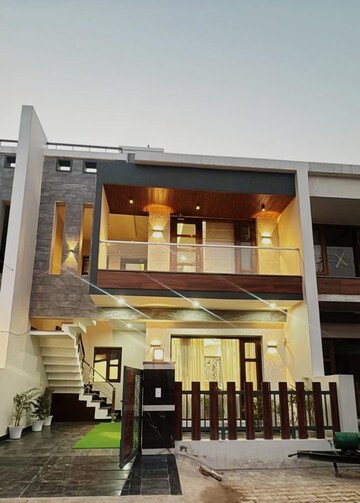 3 BHK Independent House For Sale in Sector 124