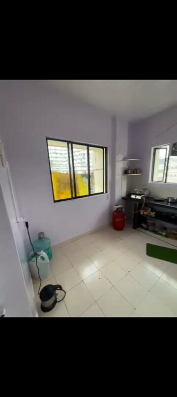Team Area in 2 BHK Apartment at Happy House, Vakola – for Rent