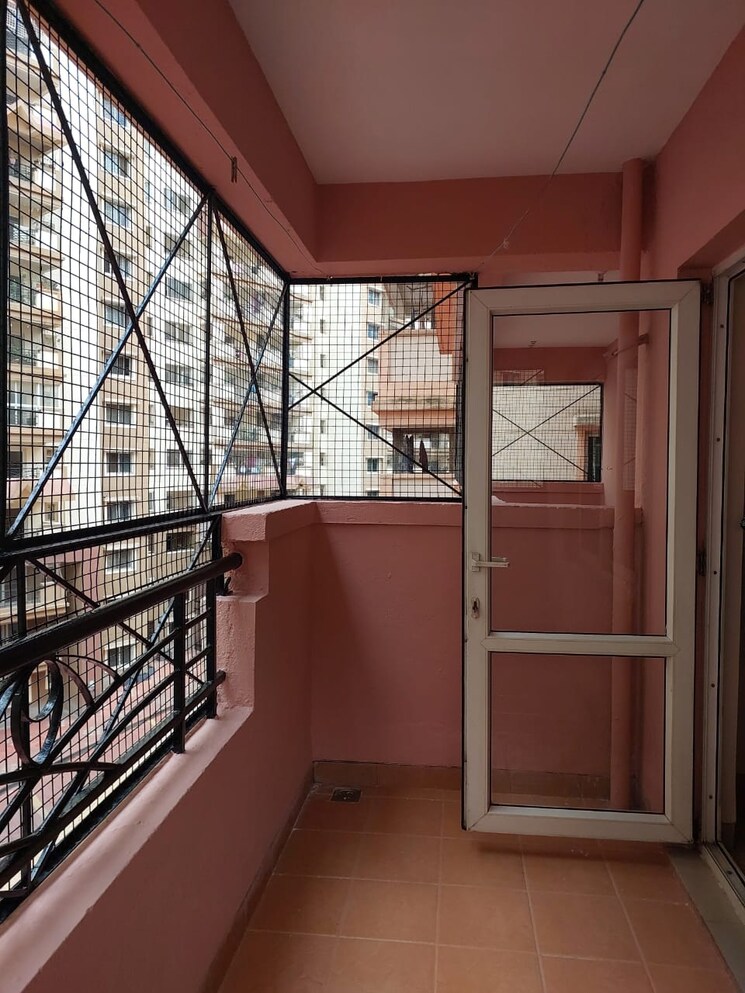 Balcony, hm-world-city 3 Bedroom 2029 Sq.Ft. Apartment In Jp Nagar Bangalore 9046684