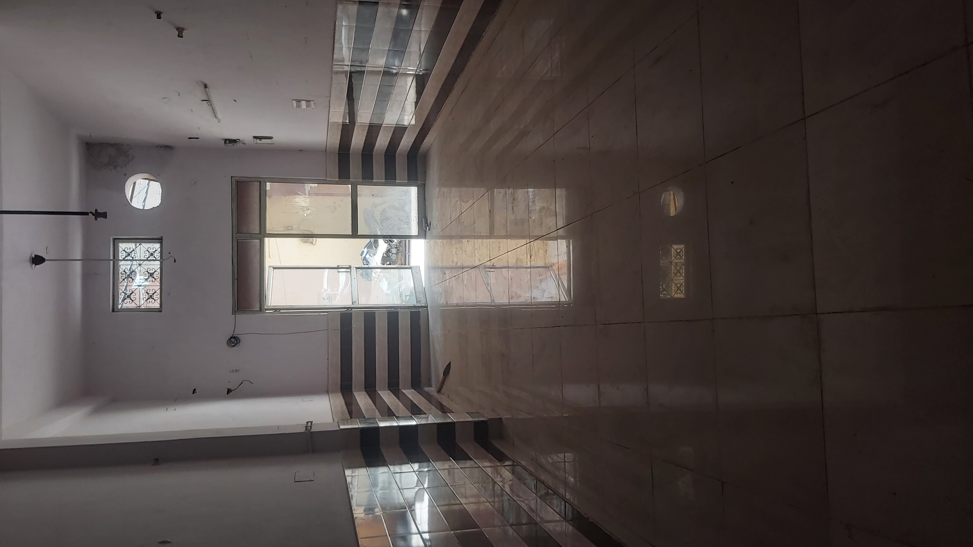 Office Space For Rent in Patparganj Village Nr Ban