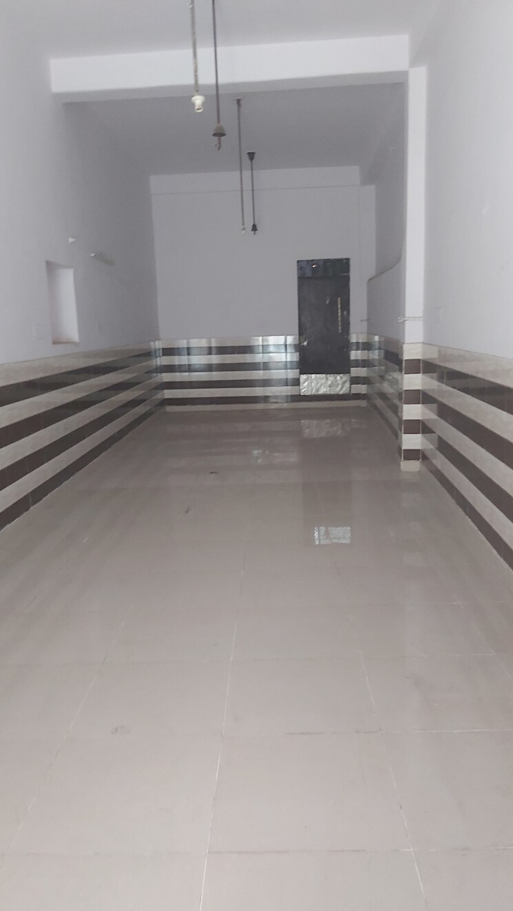 undefined, mayur vihar Commercial Office Space 750 Sq.Ft. In Mayur Vihar Delhi 9046704