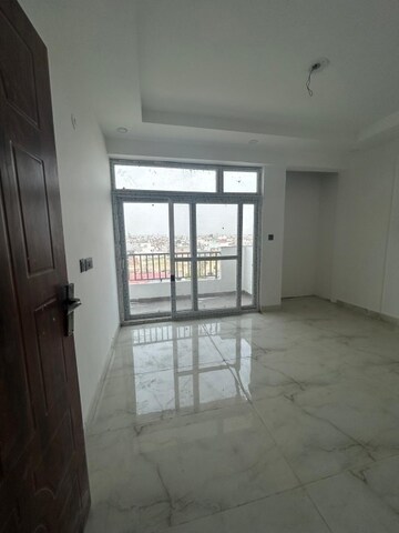 Room in 3 BHK Apartment at JKG Palm Residency, Clement Town – for Sale